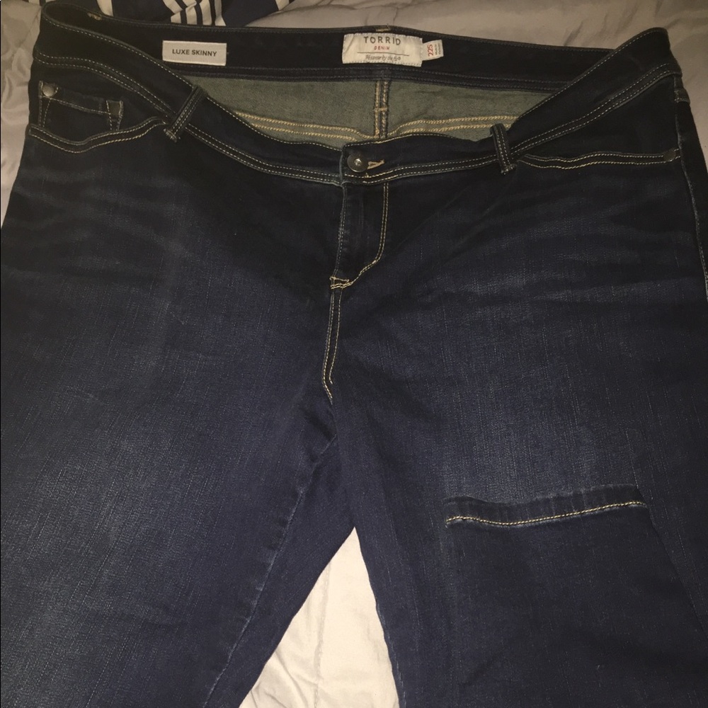 Torrid luxe skinny jeans 22